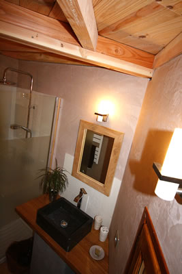 La salle de bain de la cabane perchée Sarlat