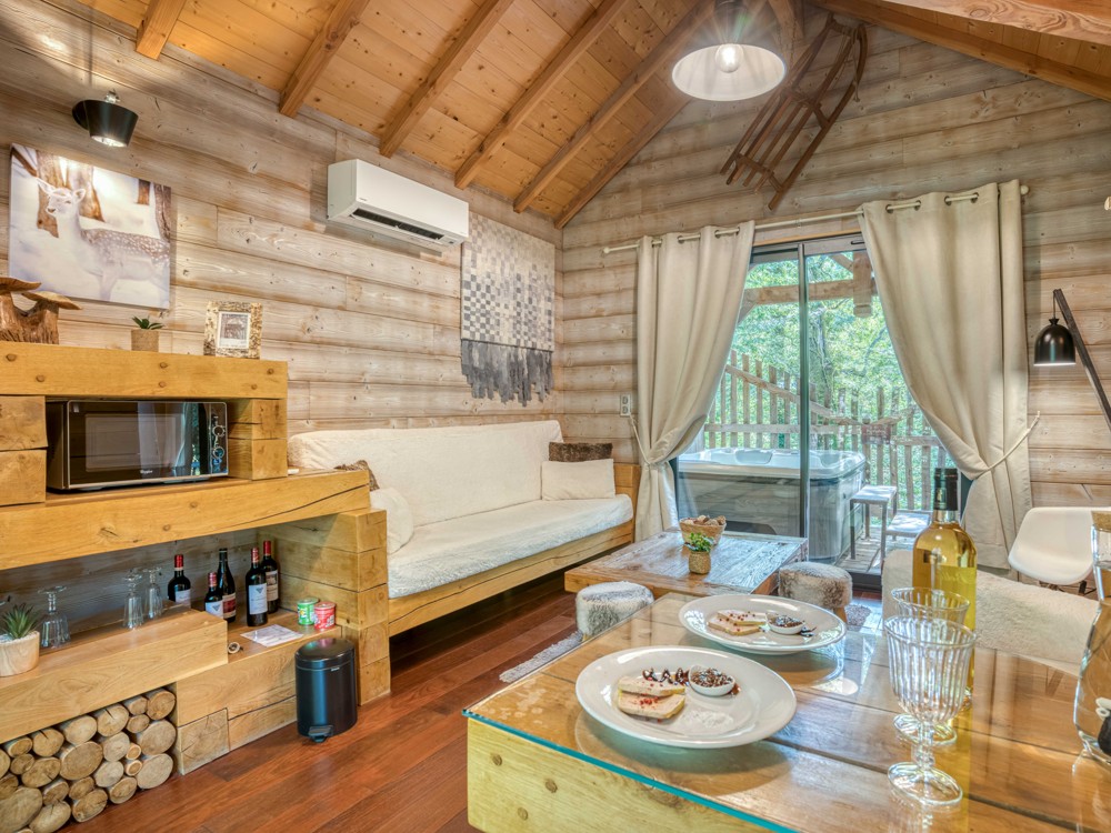 Le séjour de la cabane Pyrénées